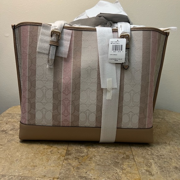 Coach Mollie Tote In Signature Jacquard With Stripes - Picture 4 of 12